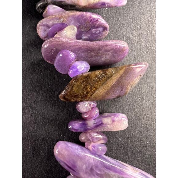 NEW charoite graduated chip beaded 20 inch necklace with stainless steel clasp - Picture 13 of 16